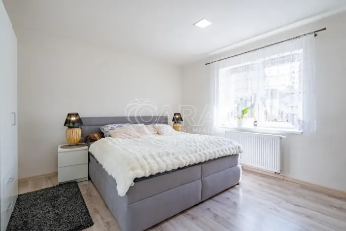 Prodej rodinného domu, Zvoleněves, 81 m2