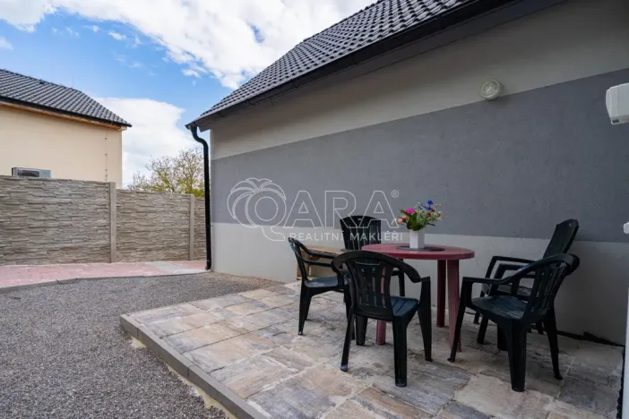 Prodej rodinného domu, Zvoleněves, 81 m2