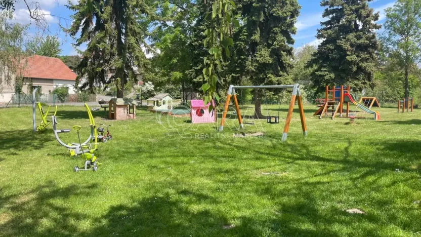 Prodej rodinného domu, Zvoleněves, 81 m2