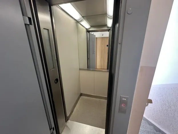 Pronájem bytu 2+1, Praha - Dejvice, Generála Píky, 52 m2