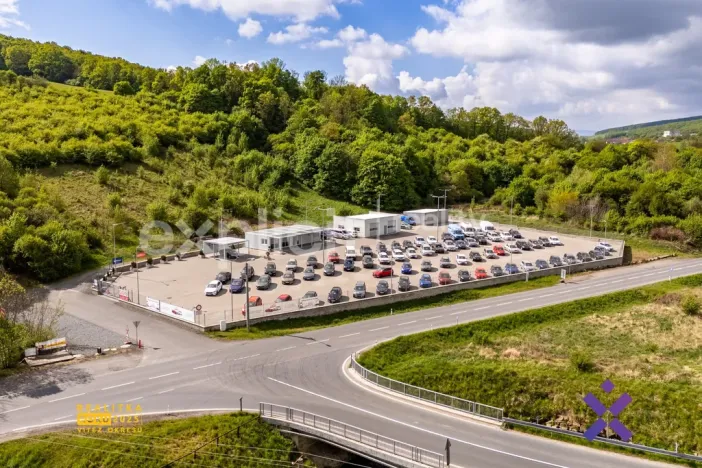 Prodej komerčního pozemku, Biskupice, 4600 m2