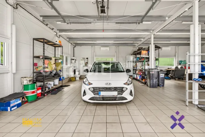 Prodej komerčního pozemku, Biskupice, 4600 m2