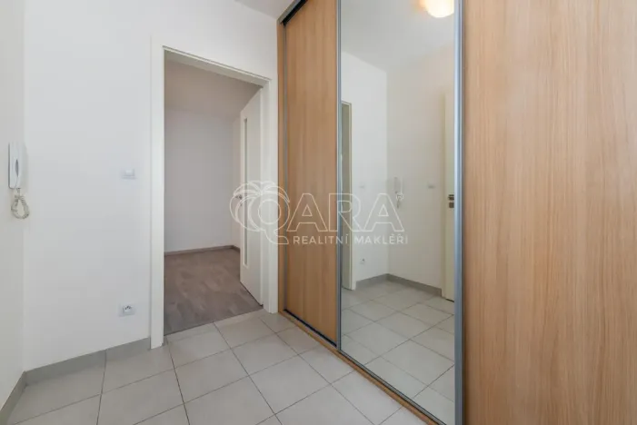 Pronájem bytu 2+kk, Praha - Žižkov, Olgy Havlové, 43 m2