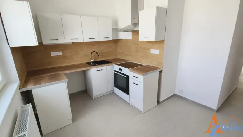 Pronájem bytu 3+1, Jirkov, U Stadionu, 71 m2