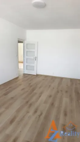 Pronájem bytu 3+1, Jirkov, U Stadionu, 71 m2