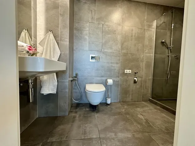 Pronájem bytu 2+kk, Praha - Žižkov, Krásova, 38 m2