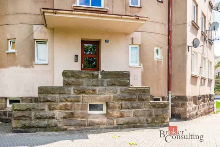 Prodej bytu 1+kk, Trutnov - Horní Předměstí, Břečtejnská, 29 m2