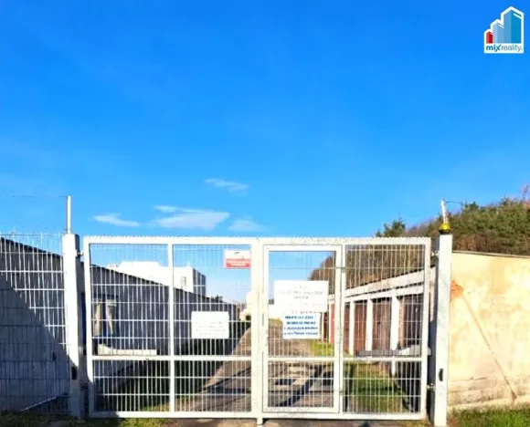 Pronájem garáže, Plzeň, Pod Švabinami, 17 m2