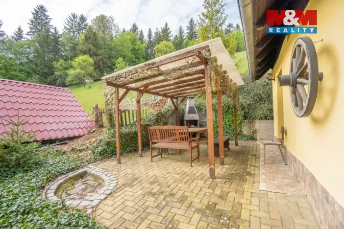 Prodej chalupy, Halenkov, 66 m2