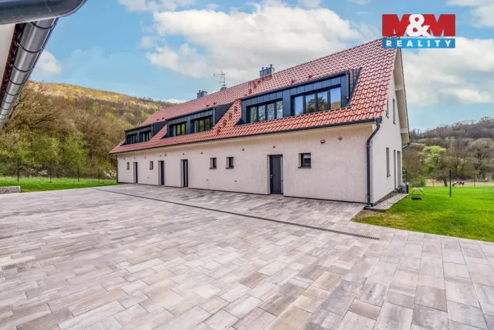 Prodej rodinného domu, Beroun, V Lukách, 144 m2