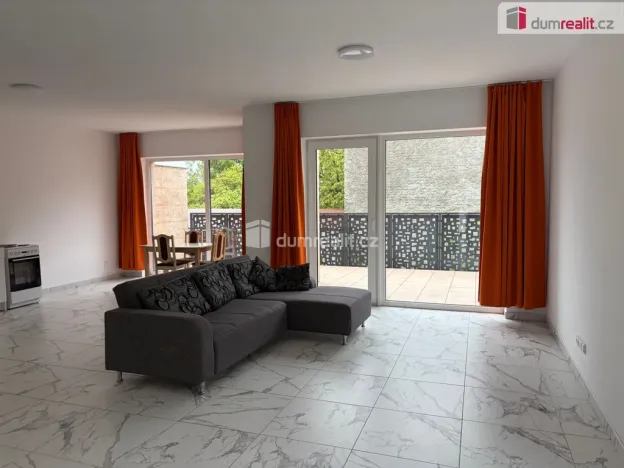 Pronájem rodinného domu, Velká Hleďsebe, U Moštárny, 160 m2