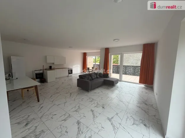 Pronájem rodinného domu, Velká Hleďsebe, U Moštárny, 160 m2