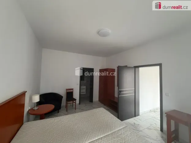 Pronájem rodinného domu, Velká Hleďsebe, U Moštárny, 160 m2