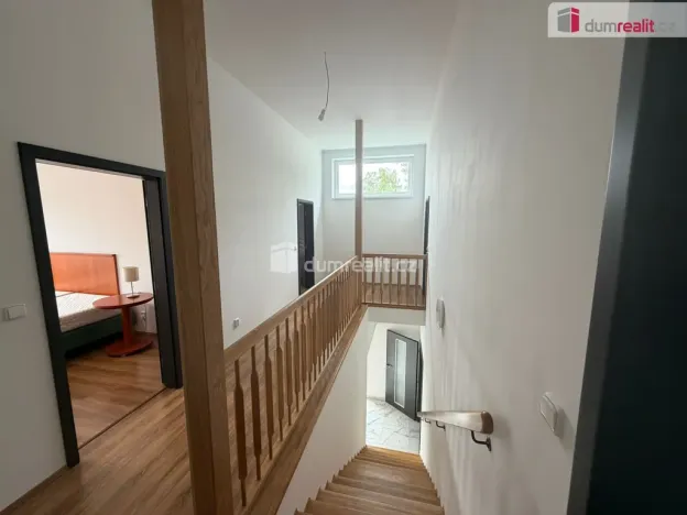 Pronájem rodinného domu, Velká Hleďsebe, U Moštárny, 160 m2