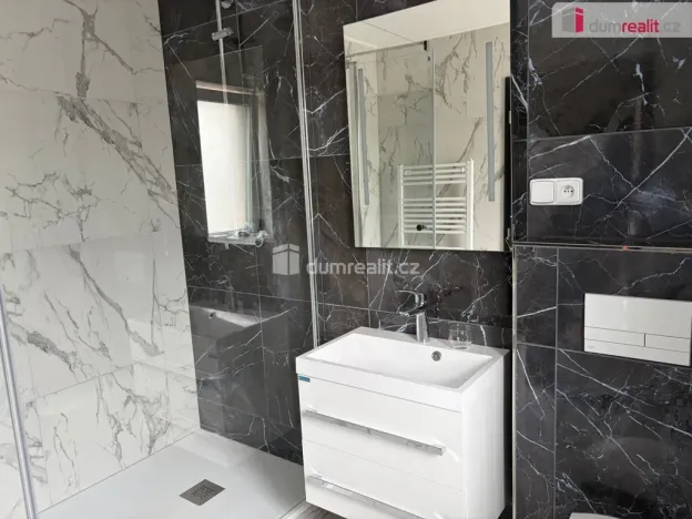 Pronájem rodinného domu, Velká Hleďsebe, U Moštárny, 160 m2