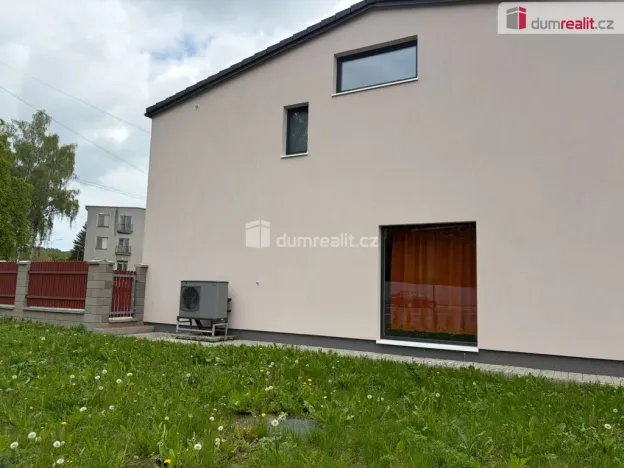 Pronájem rodinného domu, Velká Hleďsebe, U Moštárny, 160 m2