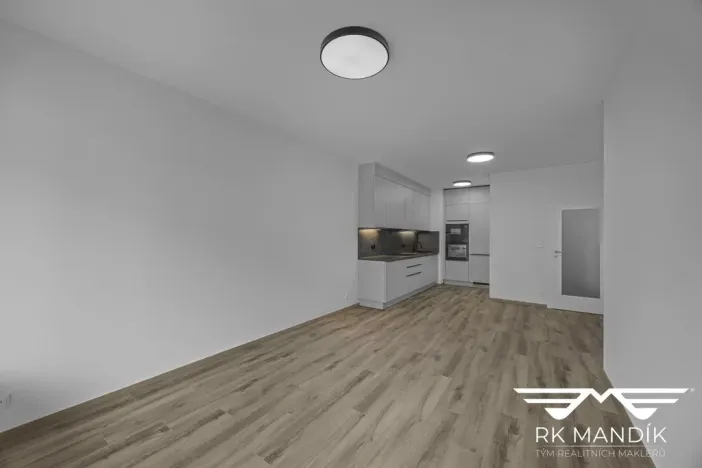 Pronájem bytu 2+kk, Praha - Vysočany, Gerstelova, 48 m2