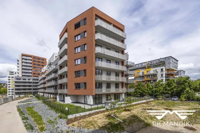 Pronájem bytu 2+kk, Praha - Vysočany, Gerstelova, 48 m2