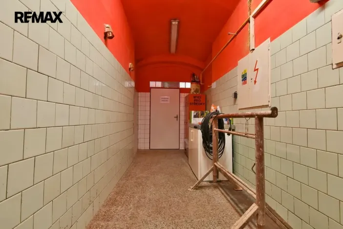 Pronájem obchodního prostoru, Třebechovice pod Orebem, Masarykovo náměstí, 126 m2