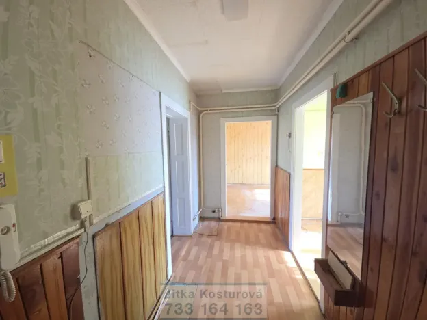Prodej bytu 3+1, Krnov - Pod Bezručovým vrchem, Nádražní, 78 m2