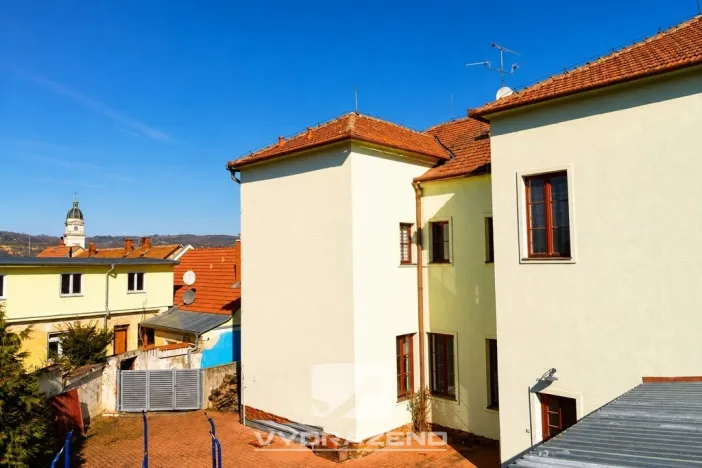 Prodej vícegeneračního domu, Dolní Kounice, 400 m2