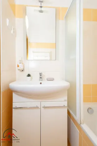 Pronájem bytu 2+1, Krnov, Tolstého, 56 m2