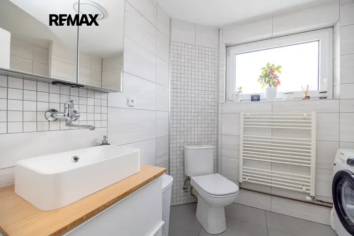Prodej rodinného domu, Praha - Sobín, Brňovská, 215 m2