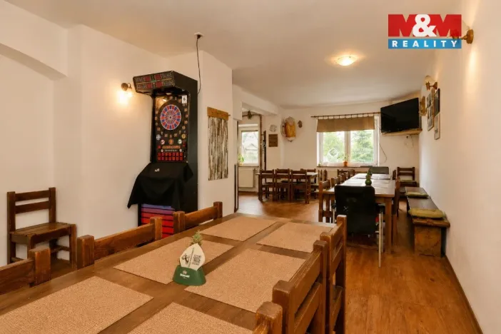 Prodej ubytování, Větrný Jeníkov, 198 m2
