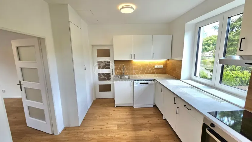 Pronájem bytu 2+1, Nižbor, Berounská, 58 m2