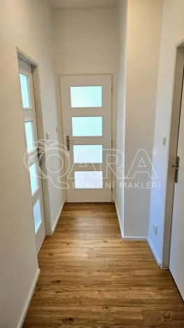 Pronájem bytu 2+1, Nižbor, Berounská, 58 m2