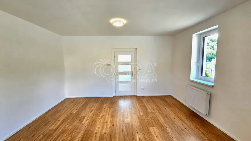 Pronájem bytu 2+1, Nižbor, Berounská, 58 m2