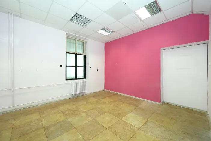 Pronájem restaurace, Hradec Králové, Pospíšilova, 159 m2