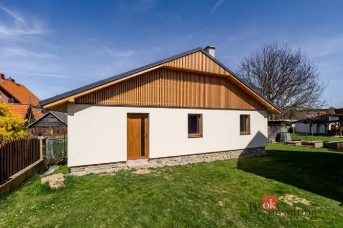Prodej rodinného domu, Černá v Pošumaví, 136 m2