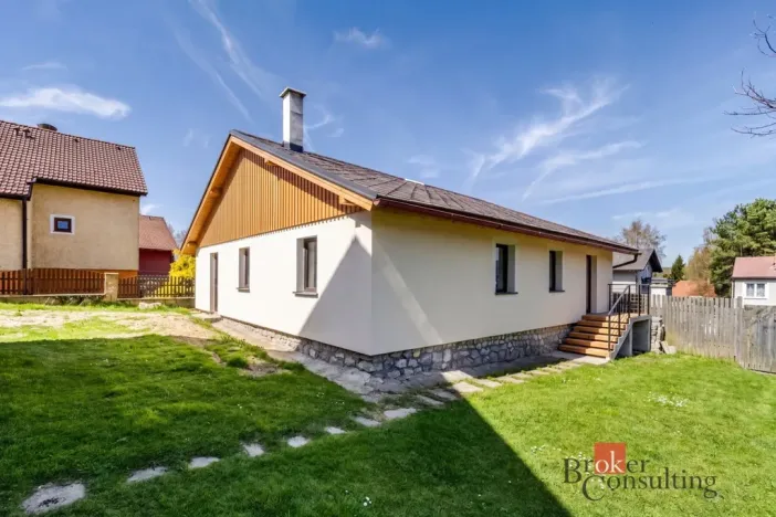 Prodej rodinného domu, Černá v Pošumaví, 136 m2