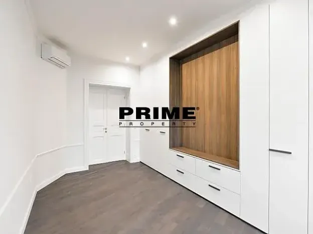 Pronájem bytu 4+kk, Praha - Vinohrady, Laubova, 165 m2