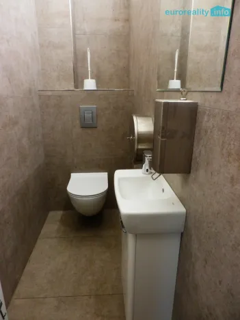 Pronájem obchodního prostoru, Praha - Stodůlky, Mukařovského, 735 m2