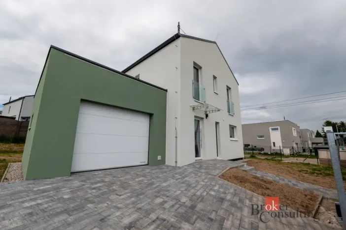 Prodej rodinného domu, Zbůch, Modřínová, 140 m2