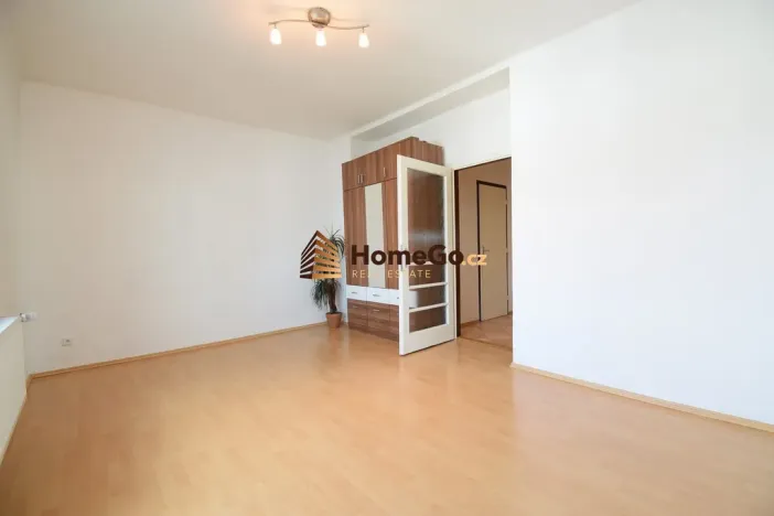 Pronájem bytu 2+kk, Praha - Nusle, U gymnázia, 50 m2