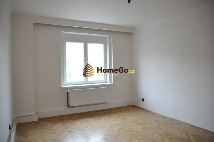 Pronájem bytu 3+1, Praha - Nusle, U gymnázia, 95 m2
