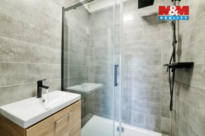 Prodej bytu 2+1, Cheb, Kosmonautů, 54 m2
