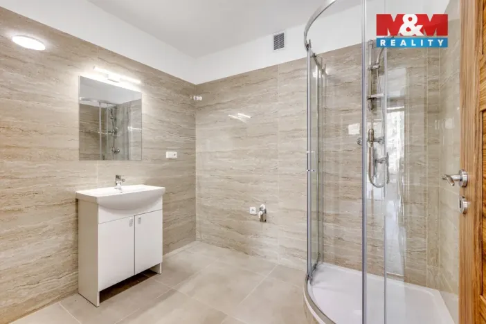 Prodej rodinného domu, Lochovice, 110 m2