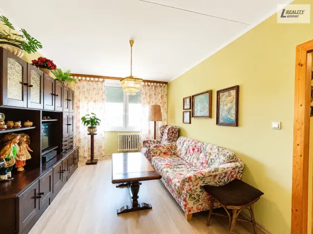 Prodej bytu 3+1, Praha - Kyje, Bajgarova, 64 m2