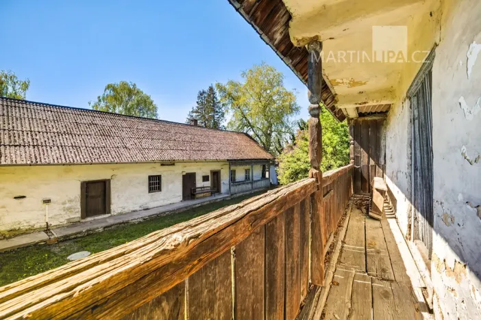 Prodej zemědělské usedlosti, Dolní Stakory, 300 m2
