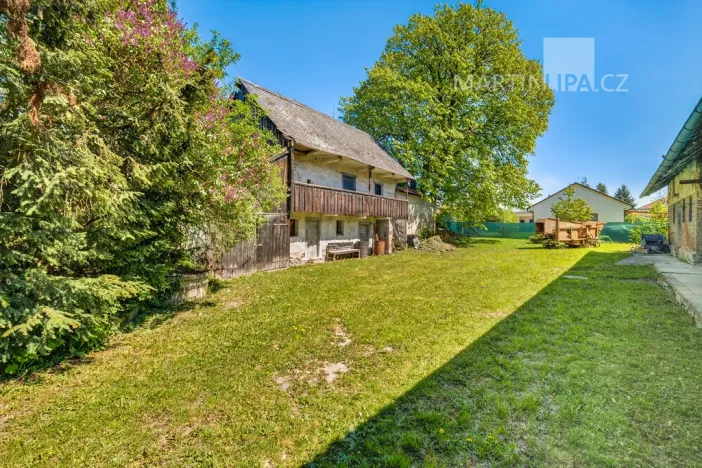 Prodej zemědělské usedlosti, Dolní Stakory, 300 m2