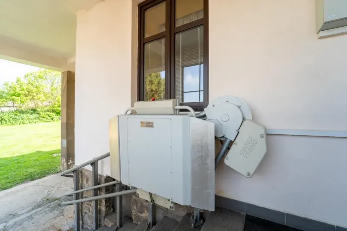 Prodej bytu 4+1, Zásmuky, Pražská, 153 m2