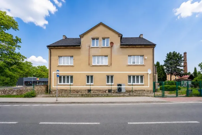 Prodej bytu 4+1, Zásmuky, Pražská, 153 m2