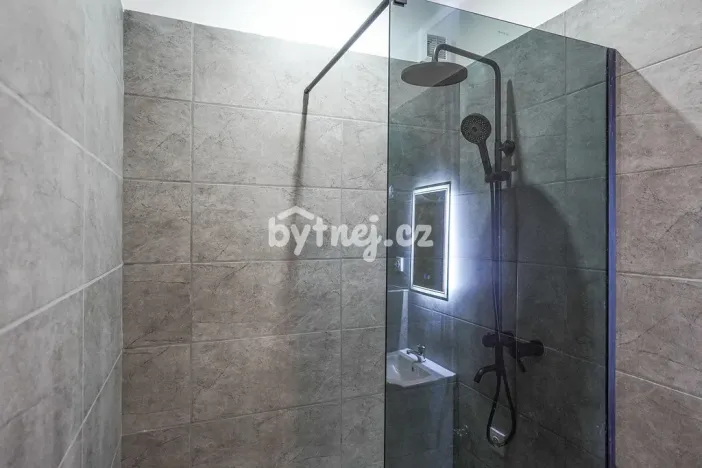 Pronájem bytu 2+kk, Louny, Jablonského, 45 m2