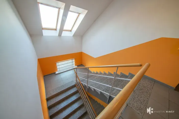 Pronájem bytu 2+kk, Praha - Vršovice, Bělocerkevská, 60 m2