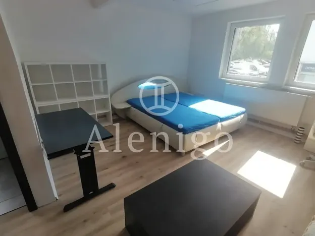 Pronájem kanceláře, Praha - Háje, Matúškova, 110 m2