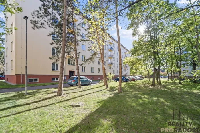 Pronájem bytu 2+1, Pardubice - Zelené Předměstí, K Blahobytu, 53 m2